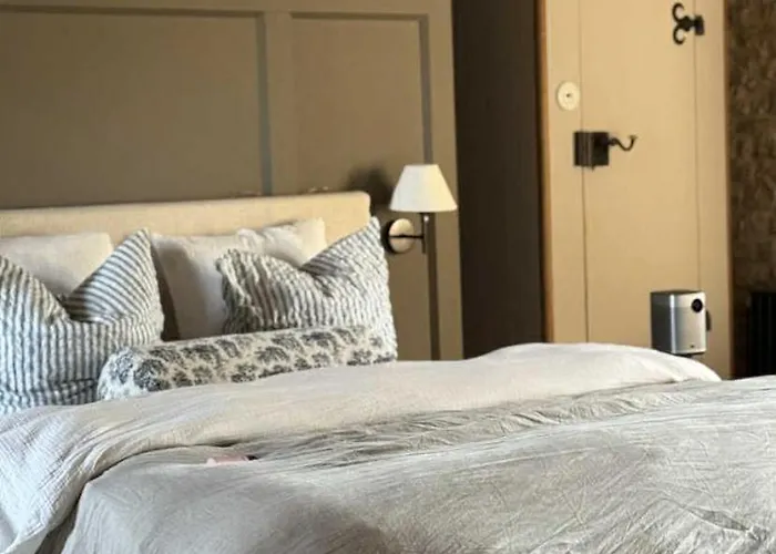 Le Des Compagnons - Superbe Atypique بيت للعطل